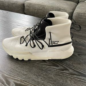 under armour curry basketball shoes size 12